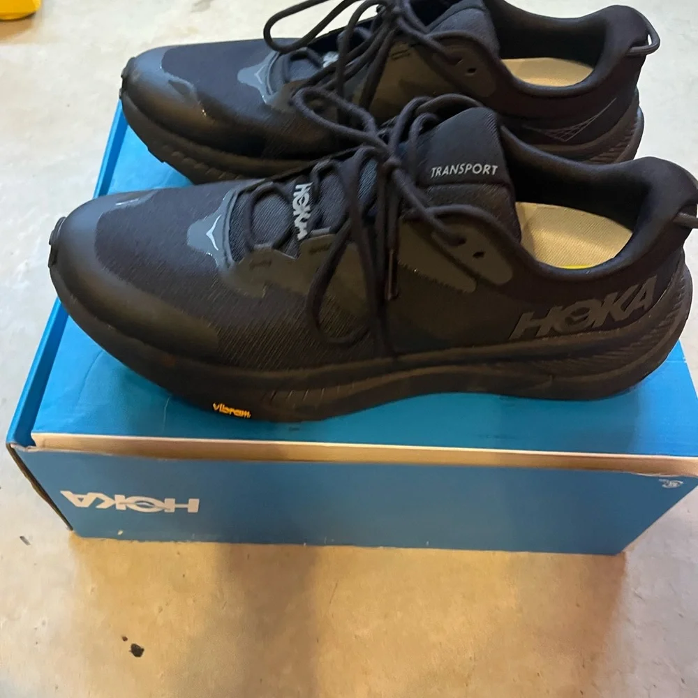 Hoka All-Black Men's Transport - Picture 4 of 7